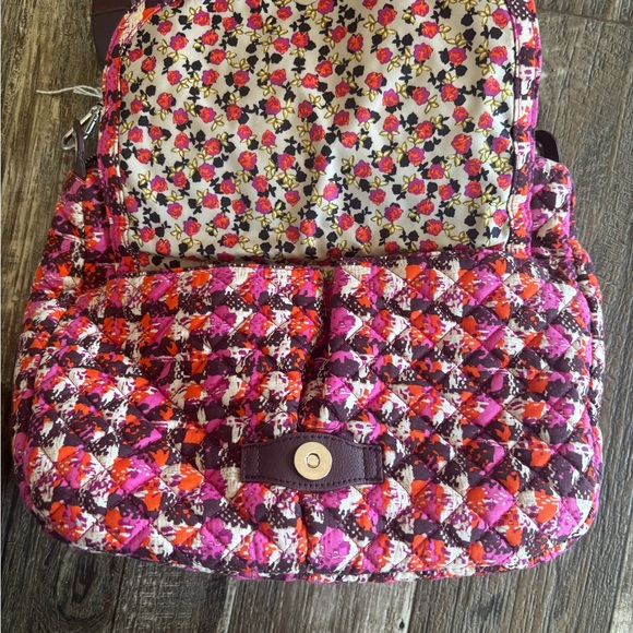 Vera Bradley shoulder bag - Picture 2 of 3